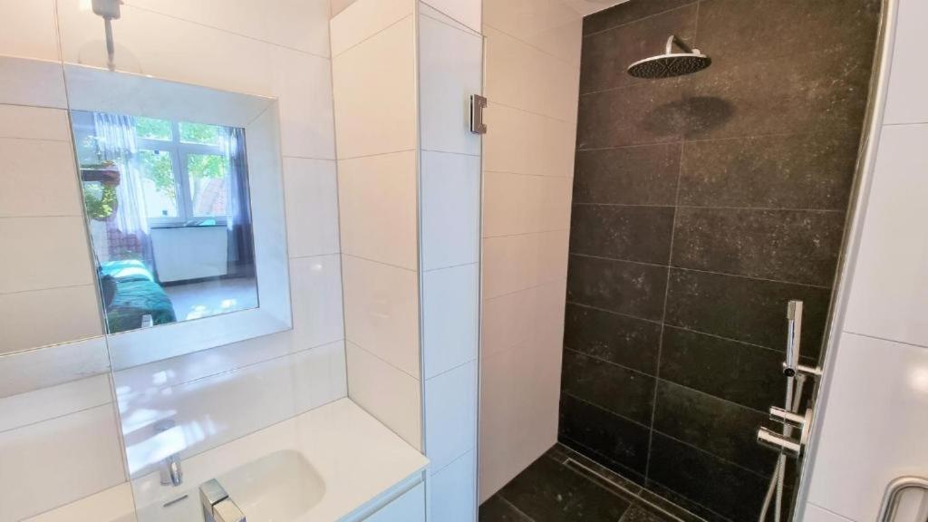 Westkapelle Comfortabele Strandkamer Aan De Kreek Exterior foto